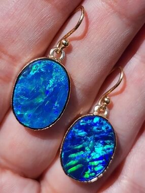 RARE 14k Gold Australian Opal Drop Earrings